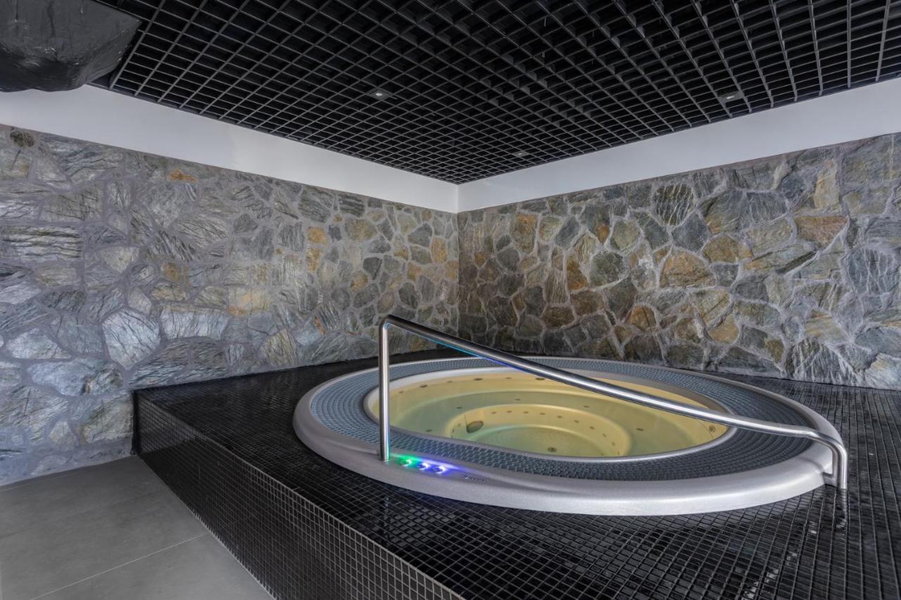 Green Park Resort C14- Z Dostepem Do Basenu, Sauny, Jacuzzi, Silowni 斯克拉斯卡波伦巴 外观 照片